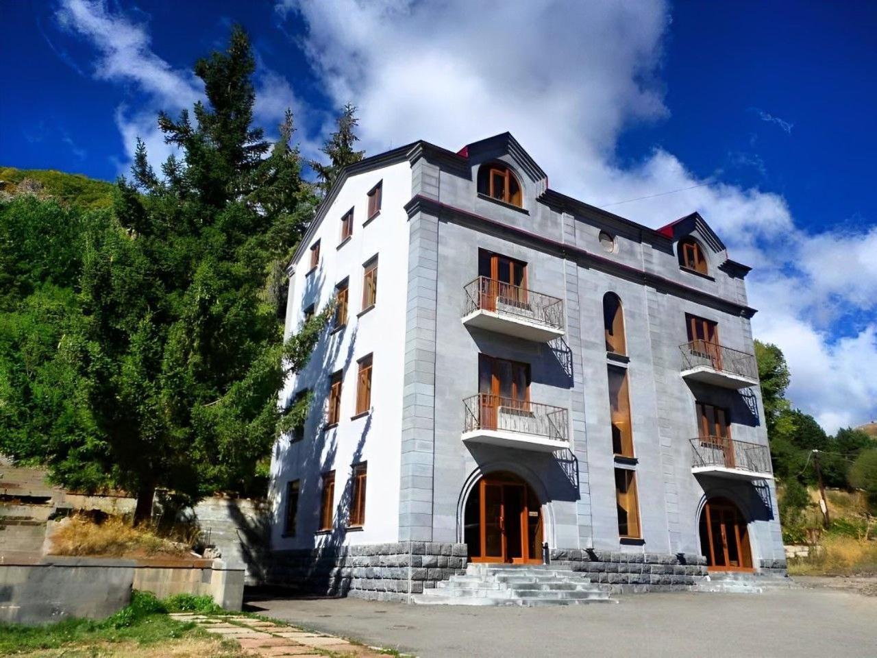 Jermuk Villa Imperial المظهر الخارجي الصورة